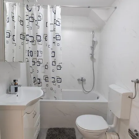 Kame Apartmani Novi Sad Esterno foto