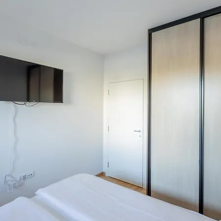 Kame Apartmani Novi Sad Esterno foto