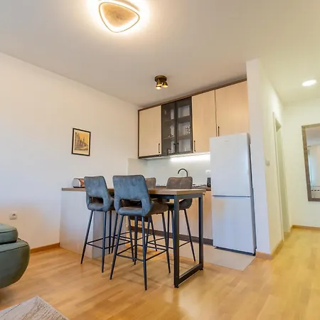 Kame Apartmani Novi Sad Esterno foto