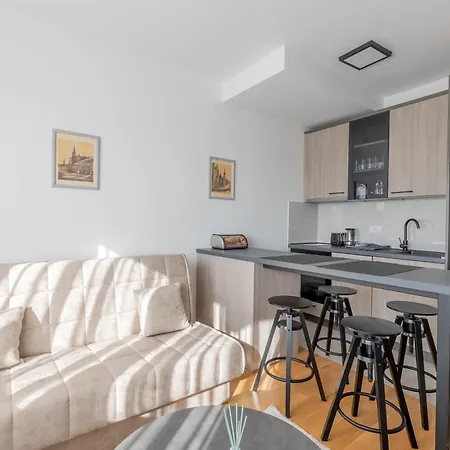 Kame Apartmani Novi Sad Esterno foto