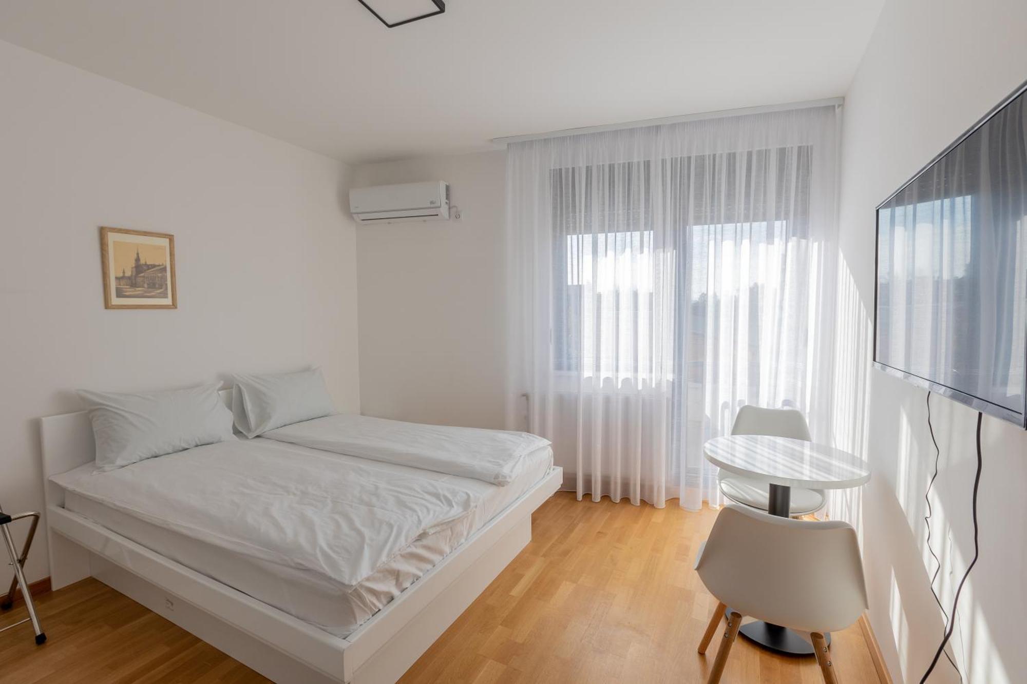 Apartment Kame Novi Sad