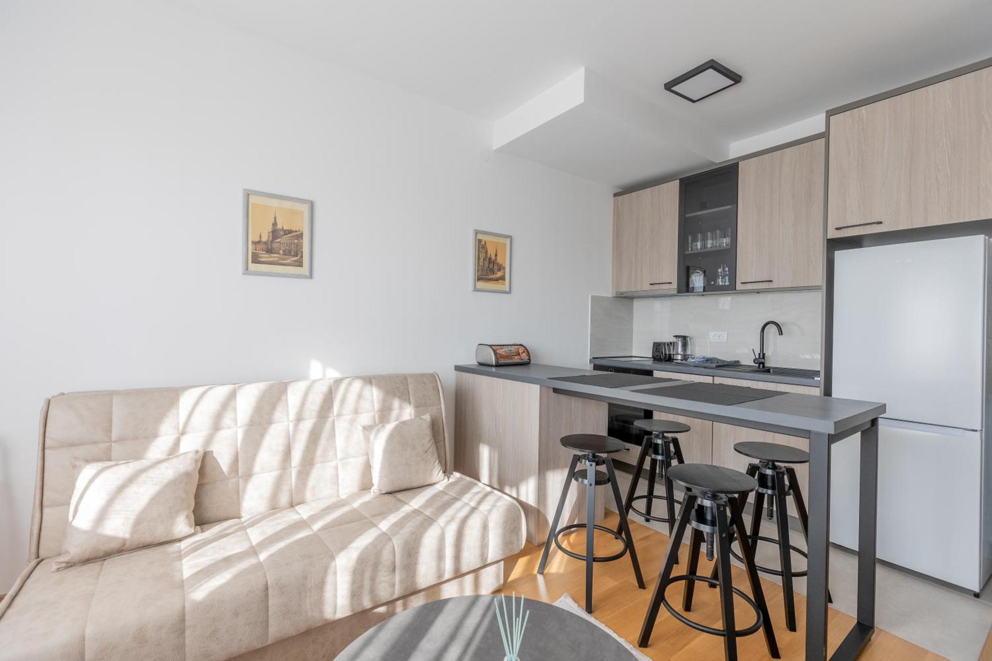 Kame Apartment