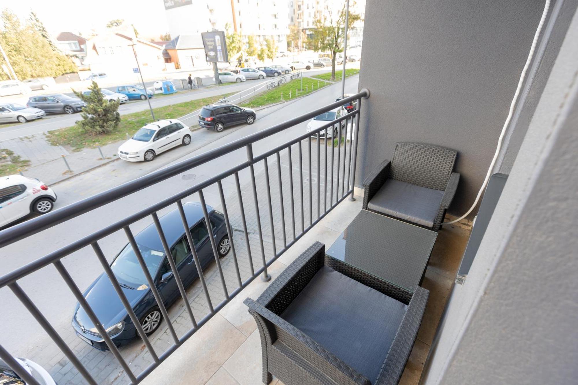 Kame Apartment